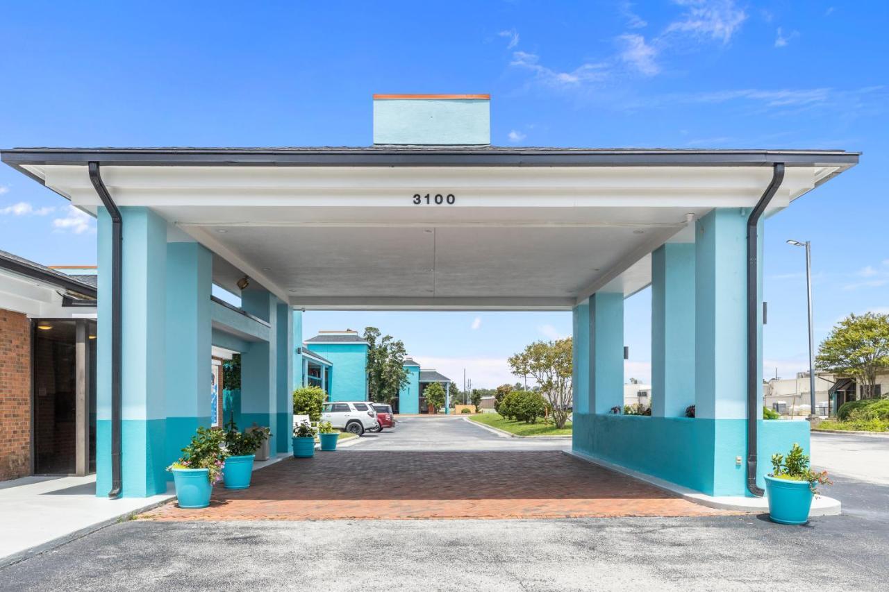 Garnet Inn & Suites, Morehead City Near Atlantic Beach المظهر الخارجي الصورة