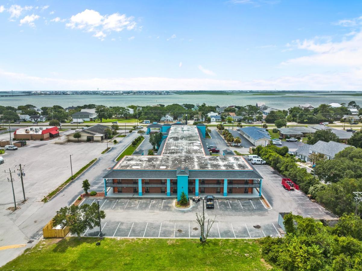 Garnet Inn & Suites, Morehead City Near Atlantic Beach المظهر الخارجي الصورة